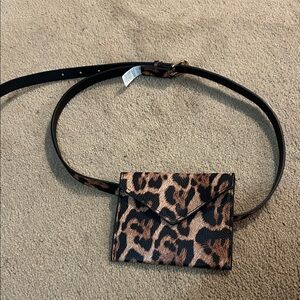 Fashion Nova Leopard Print Belt Bag in Brown and Black